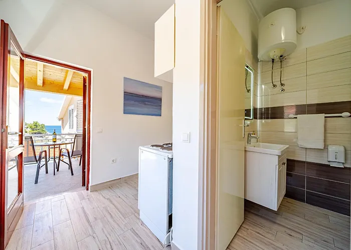 Zalaz Sunca Blato (Korcula)