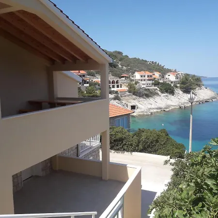 Zalaz Sunca Apartment Blato (Korcula)