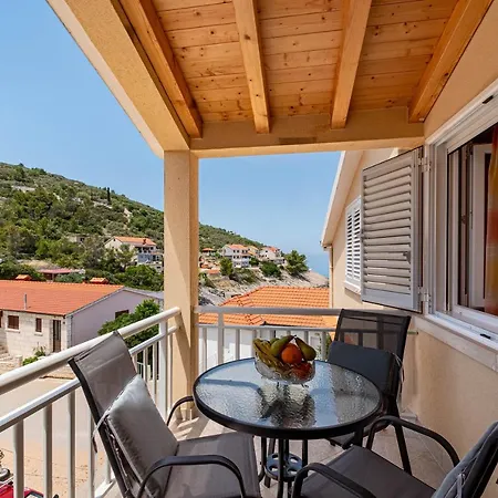 Zalaz Sunca * Blato (Korcula)
