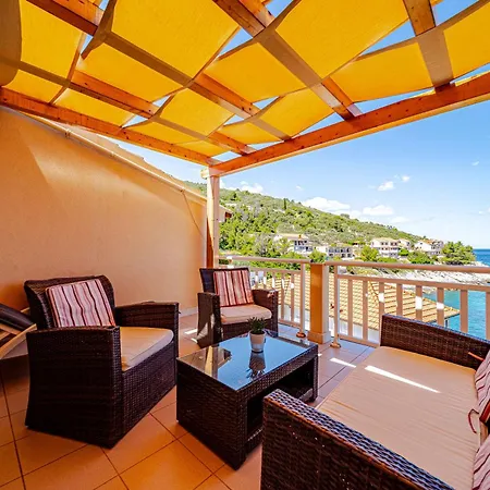 Zalaz Sunca Apartament