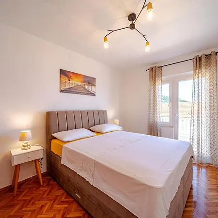 Zalaz Sunca Blato (Korcula)