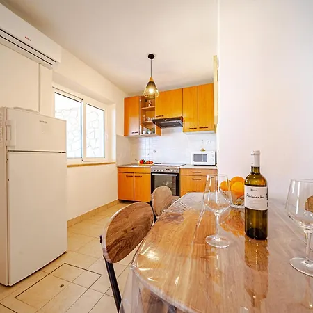 Zalaz Sunca Apartment *